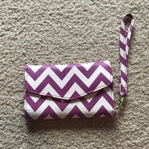 Purple chevron wristlet/wallet